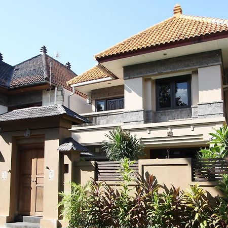 Villa Indah Kuta Royal - Private Pool - Optic Fiber High Speed Internet Exterior photo